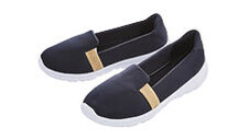 Women’s Casual Comfort Shoes 