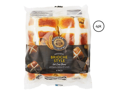 Bakers Life Indulgent Brioche Style Hot Cross Buns 4pk/320g